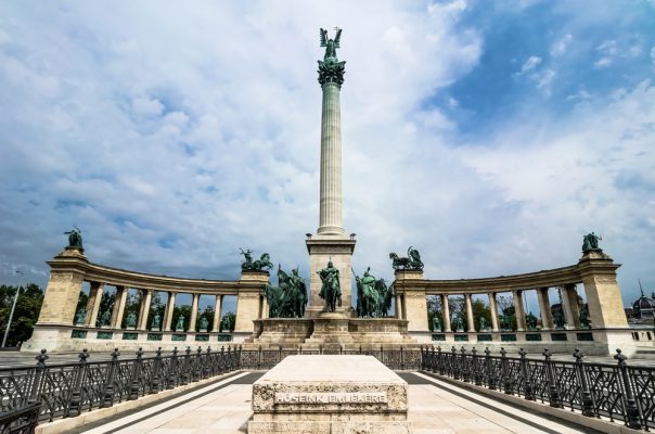 10 Budapest Pictures that will make you Want to Pack your Bags. Heroes Square with Millenium Memorial
