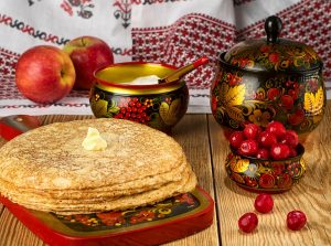 Olympic Ski Resort Tour in Russia. Typical food for Maslenitsa - Russian crepes!